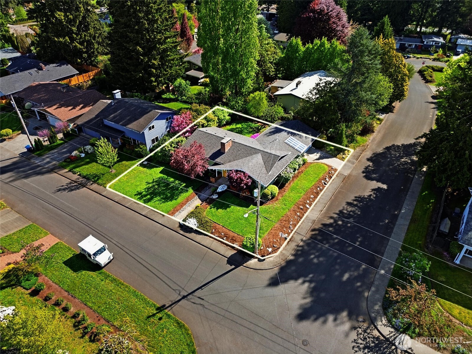2952 Lybarger Street SE, Olympia, WA 98501