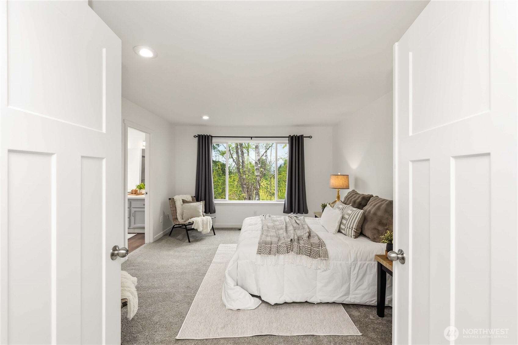 23120 SE 246th Place , Maple Valley, WA 98038