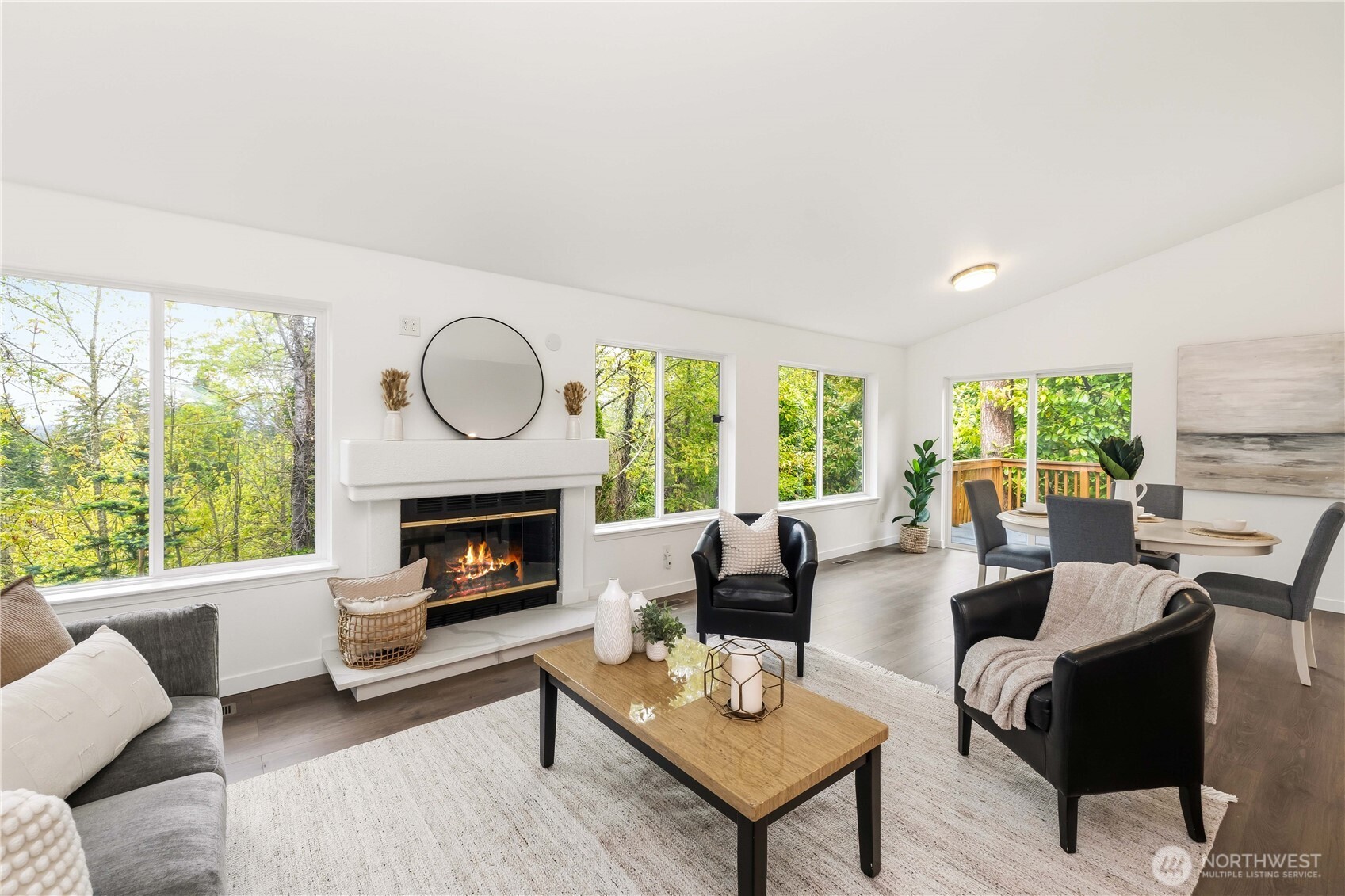 23120 SE 246th Place , Maple Valley, WA 98038