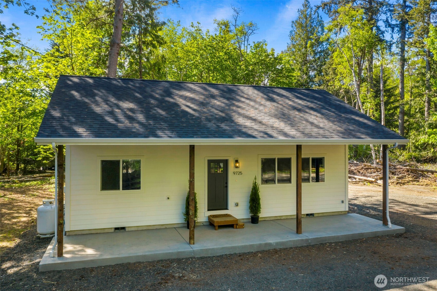 9725 Hunter Point Road NW, Olympia, WA 98502