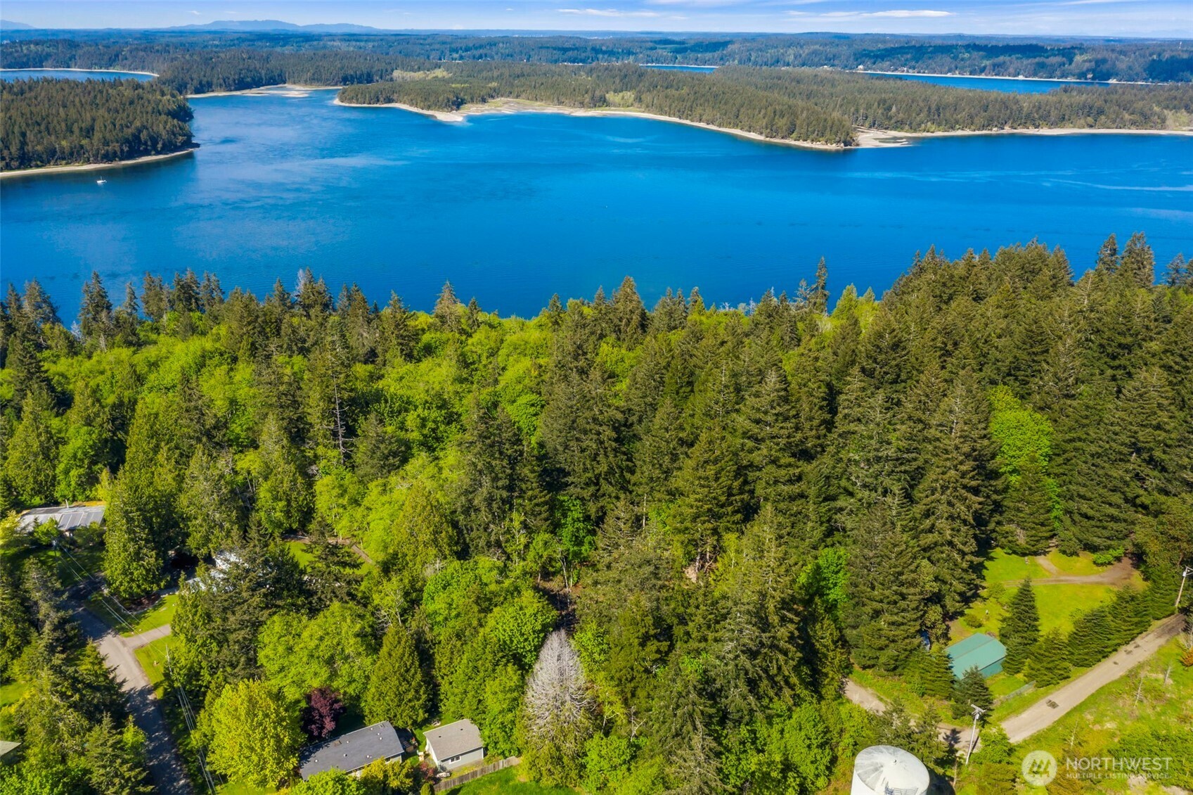 9725 Hunter Point Road NW, Olympia, WA 98502