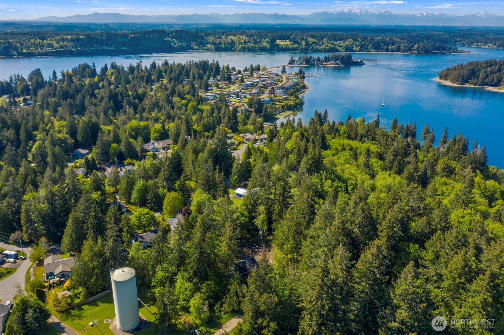 9725 Hunter Point Road NW, Olympia, WA 98502