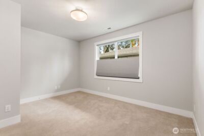 15021 73rd Court NE, Kenmore, WA 98028 - Photo 16