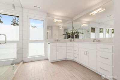 15021 73rd Court NE, Kenmore, WA 98028 - Photo 23