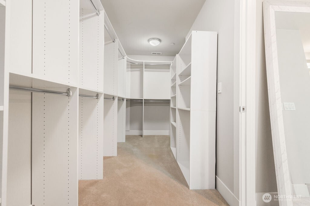 15021 73rd Court NE, Kenmore, WA 98028