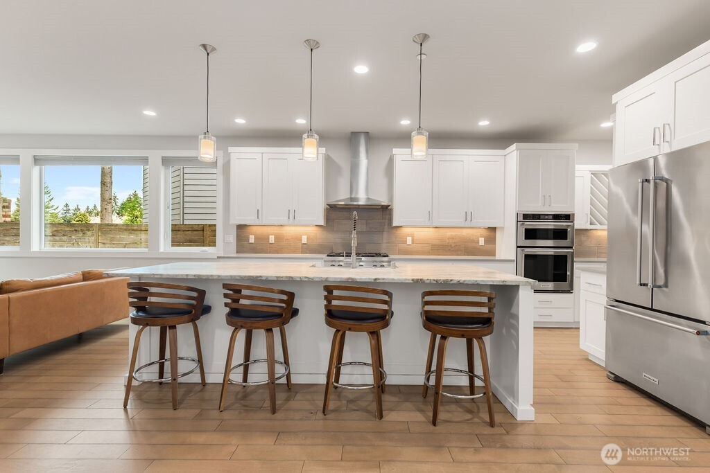 15021 73rd Court NE, Kenmore, WA 98028