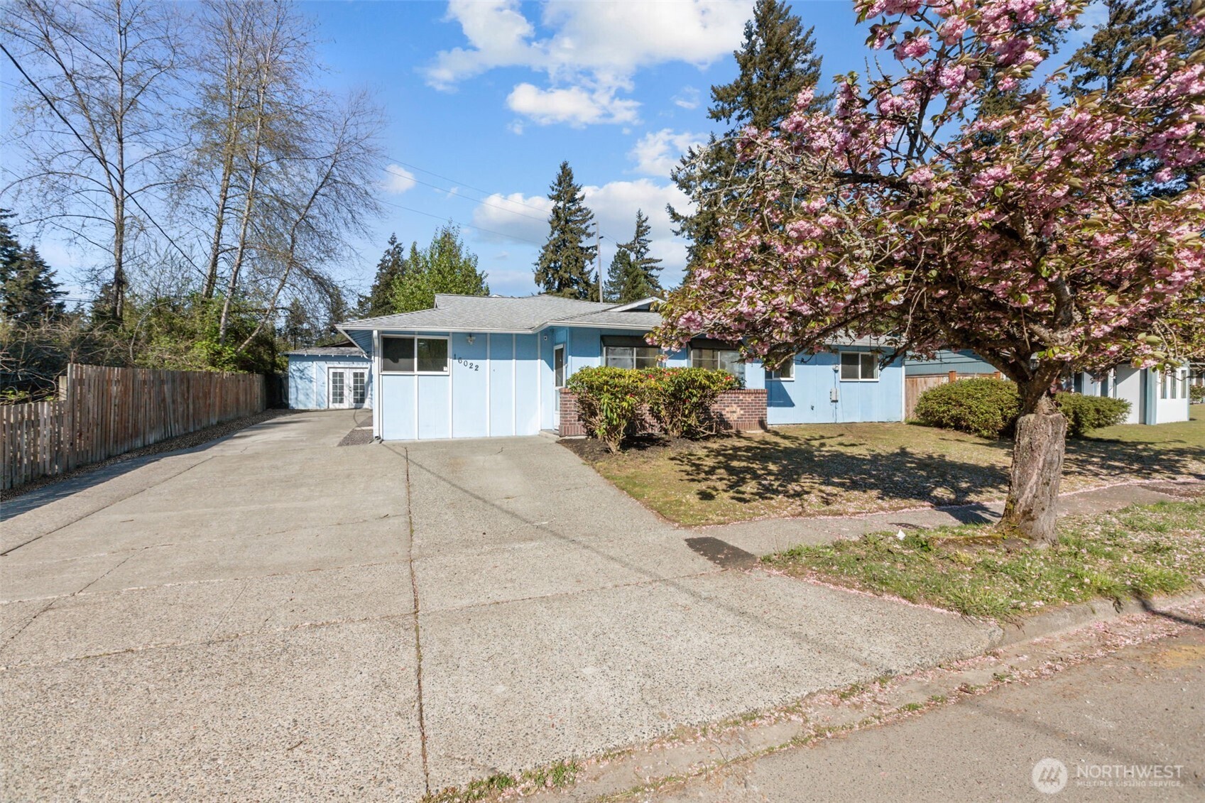 16022 126th Avenue SE, Renton, WA 98058