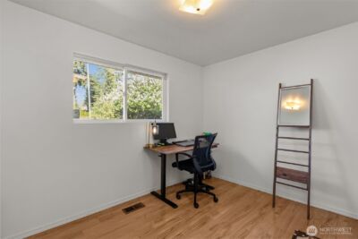 16022 126th Avenue SE, Renton, WA 98058 - Photo 13