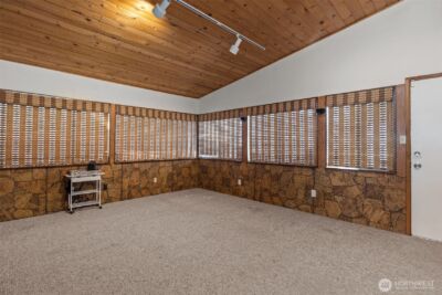16022 126th Avenue SE, Renton, WA 98058 - Photo 18