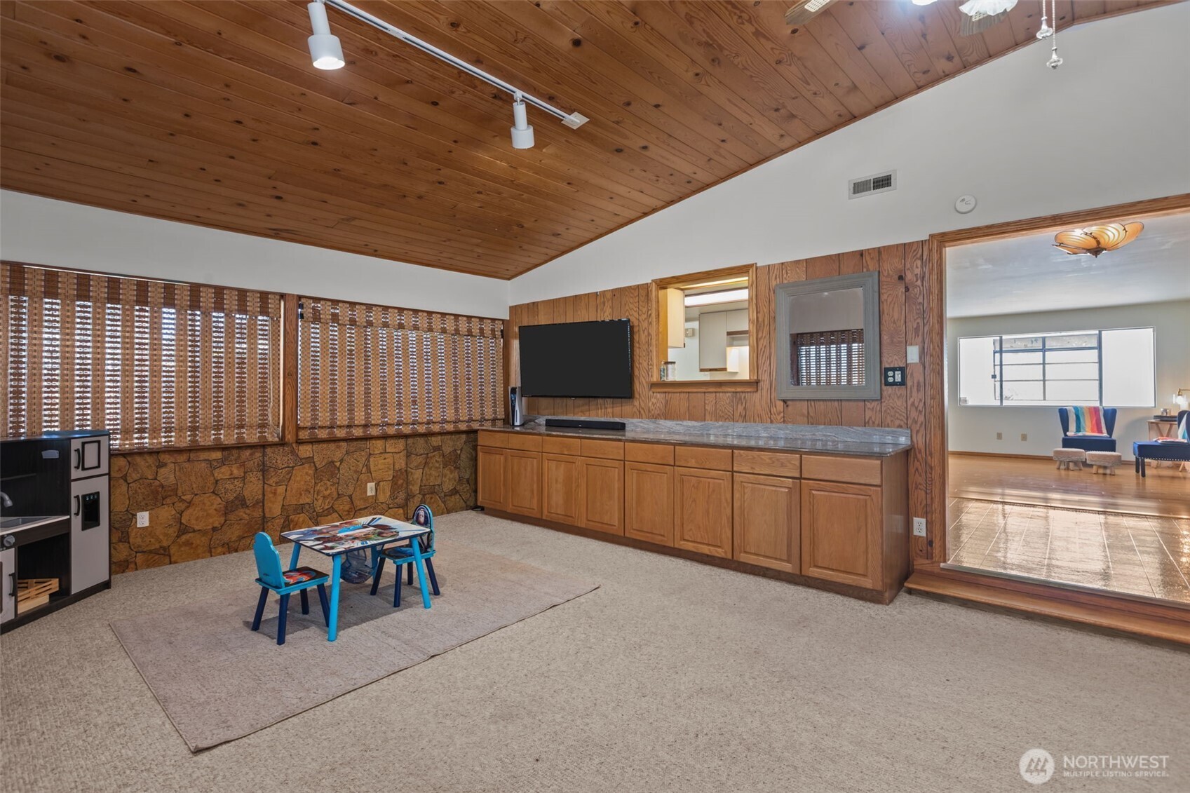16022 126th Avenue SE, Renton, WA 98058