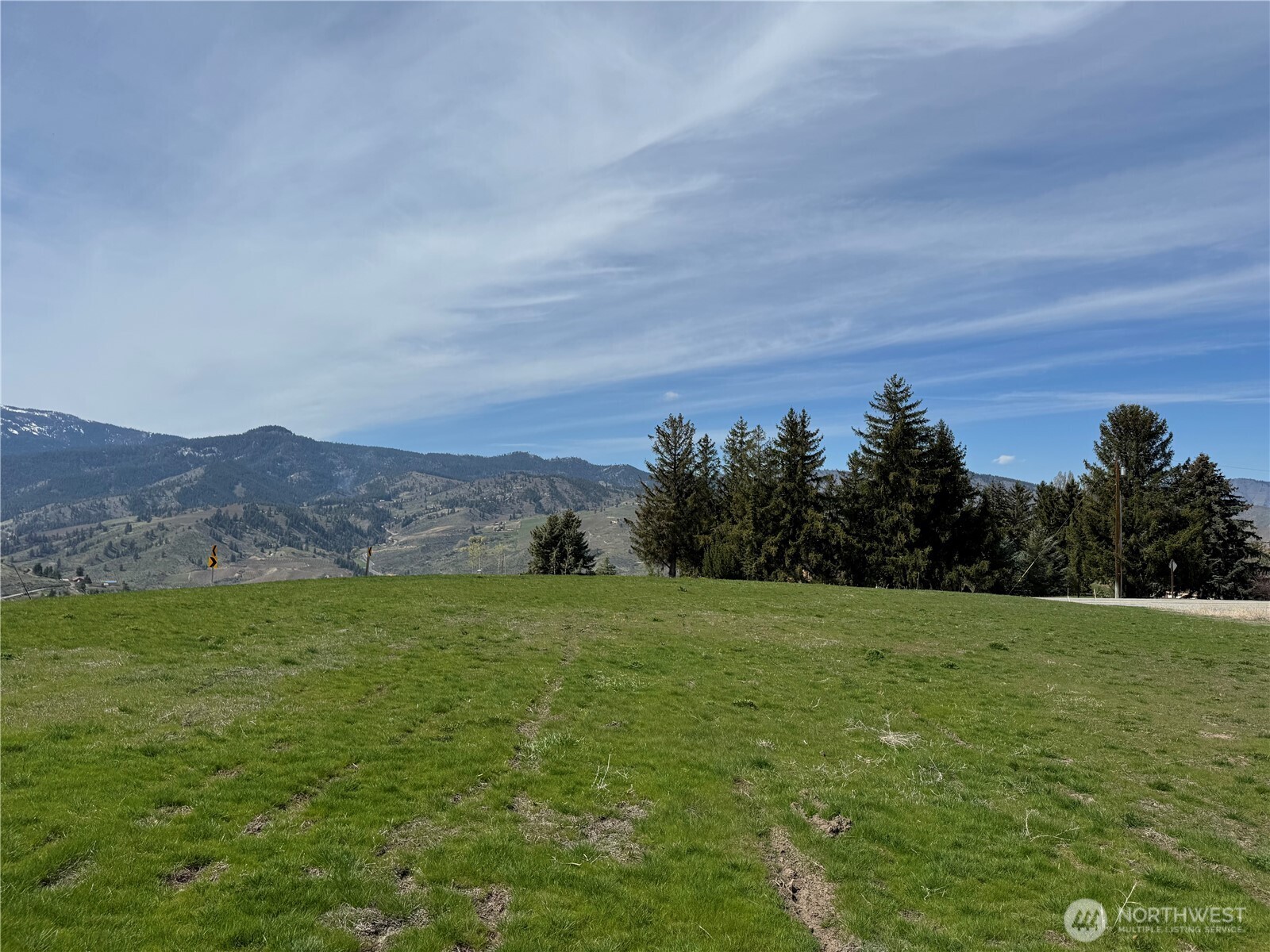 2 Wenatchee Heights Road , Wenatchee, WA 98801