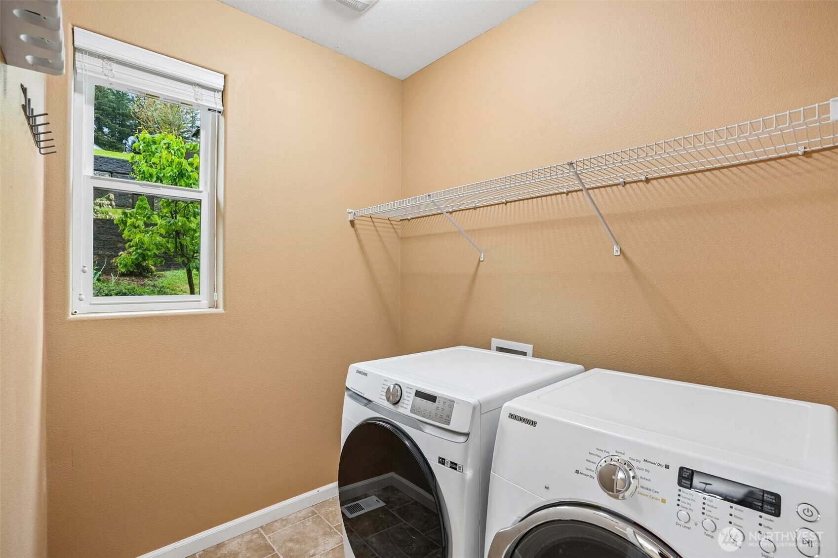 4475 Y Street , Washougal, WA 98671