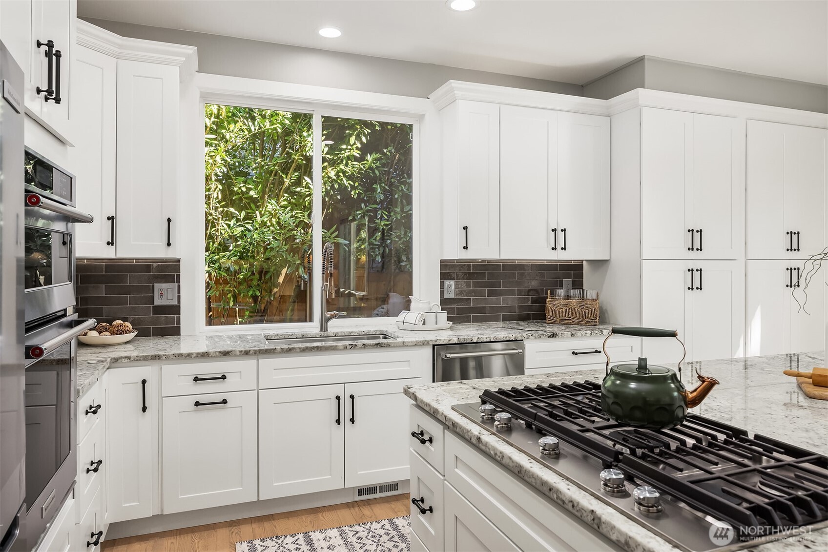 1032 272nd Place SE, Sammamish, WA 98075