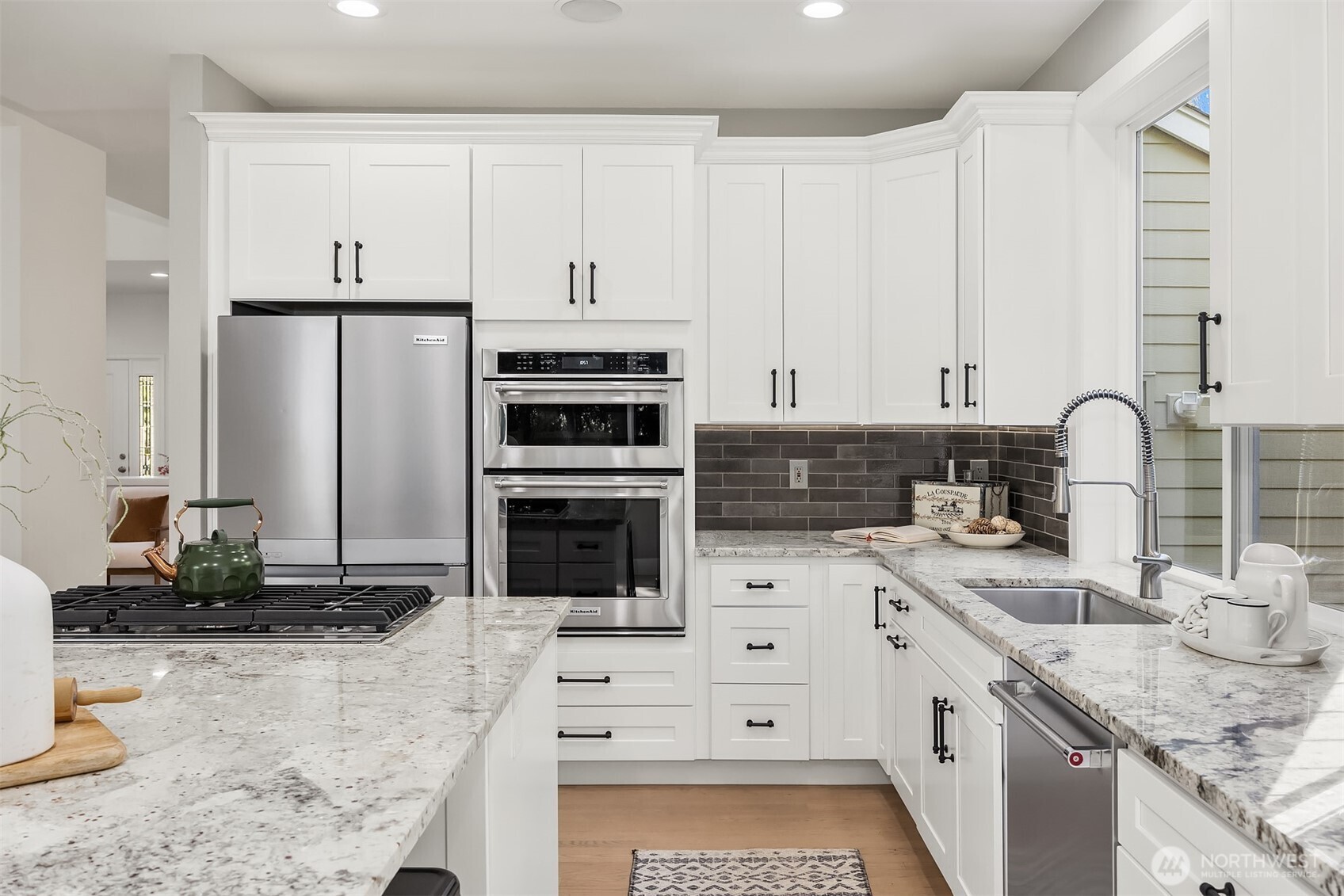 1032 272nd Place SE, Sammamish, WA 98075