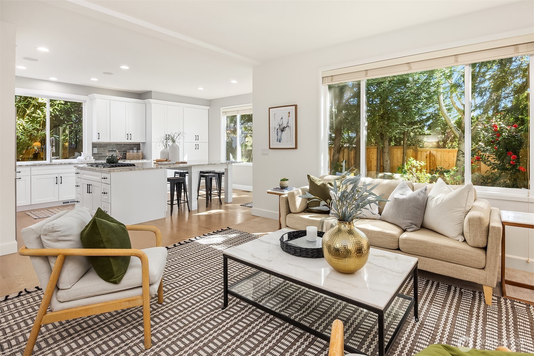 1032 272nd Place SE, Sammamish, WA 98075