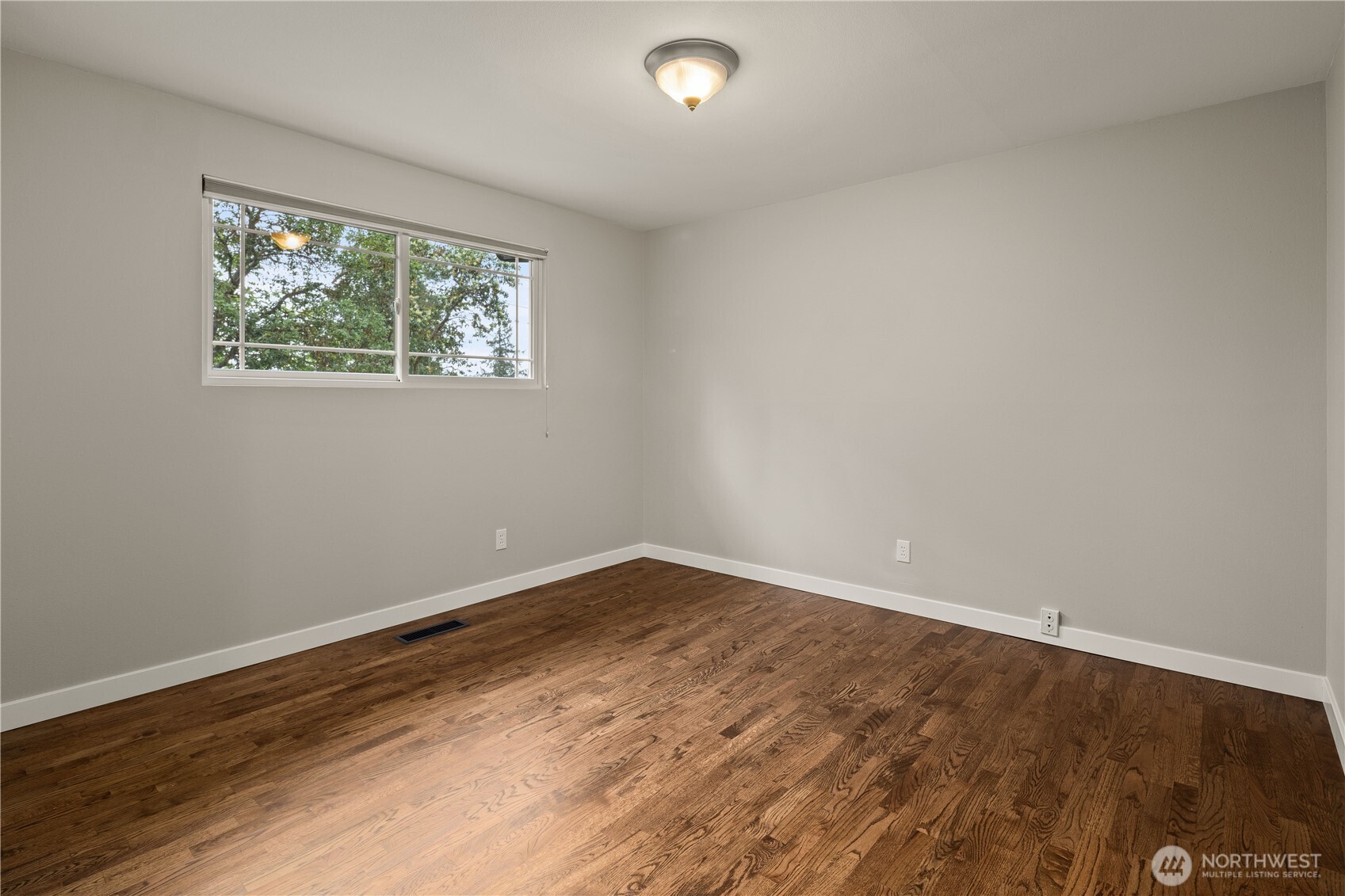 1519 NE 185th Street , Shoreline, WA 98155