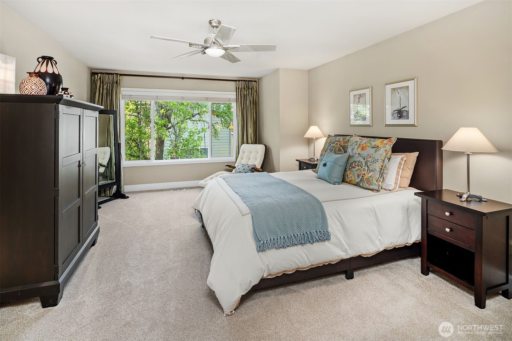 3517 211th Pl SE , Sammamish, WA 98075