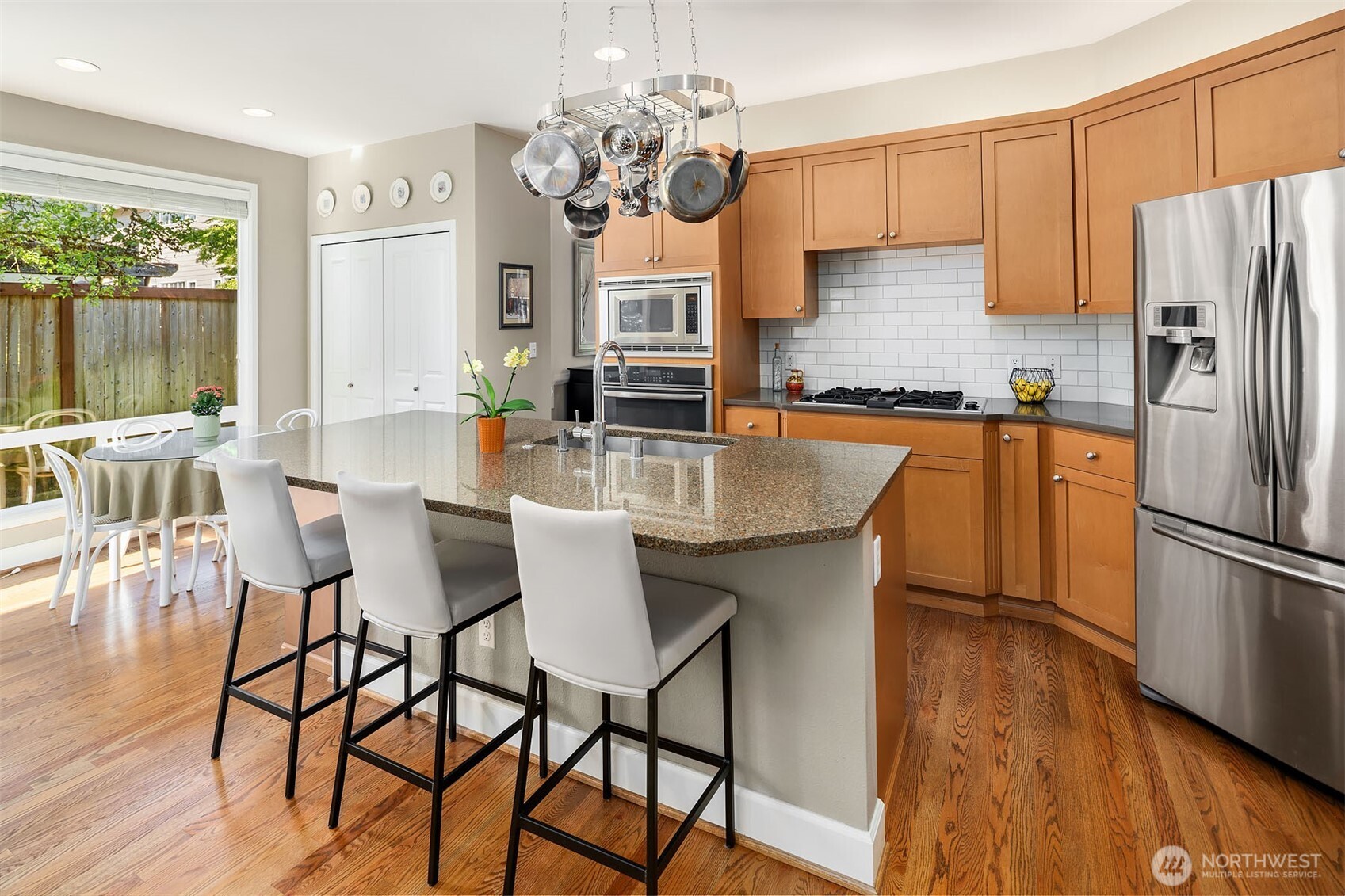 3517 211th Pl SE , Sammamish, WA 98075