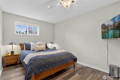 11419 NE 100th Street , Kirkland, WA 98033 - Photo 32