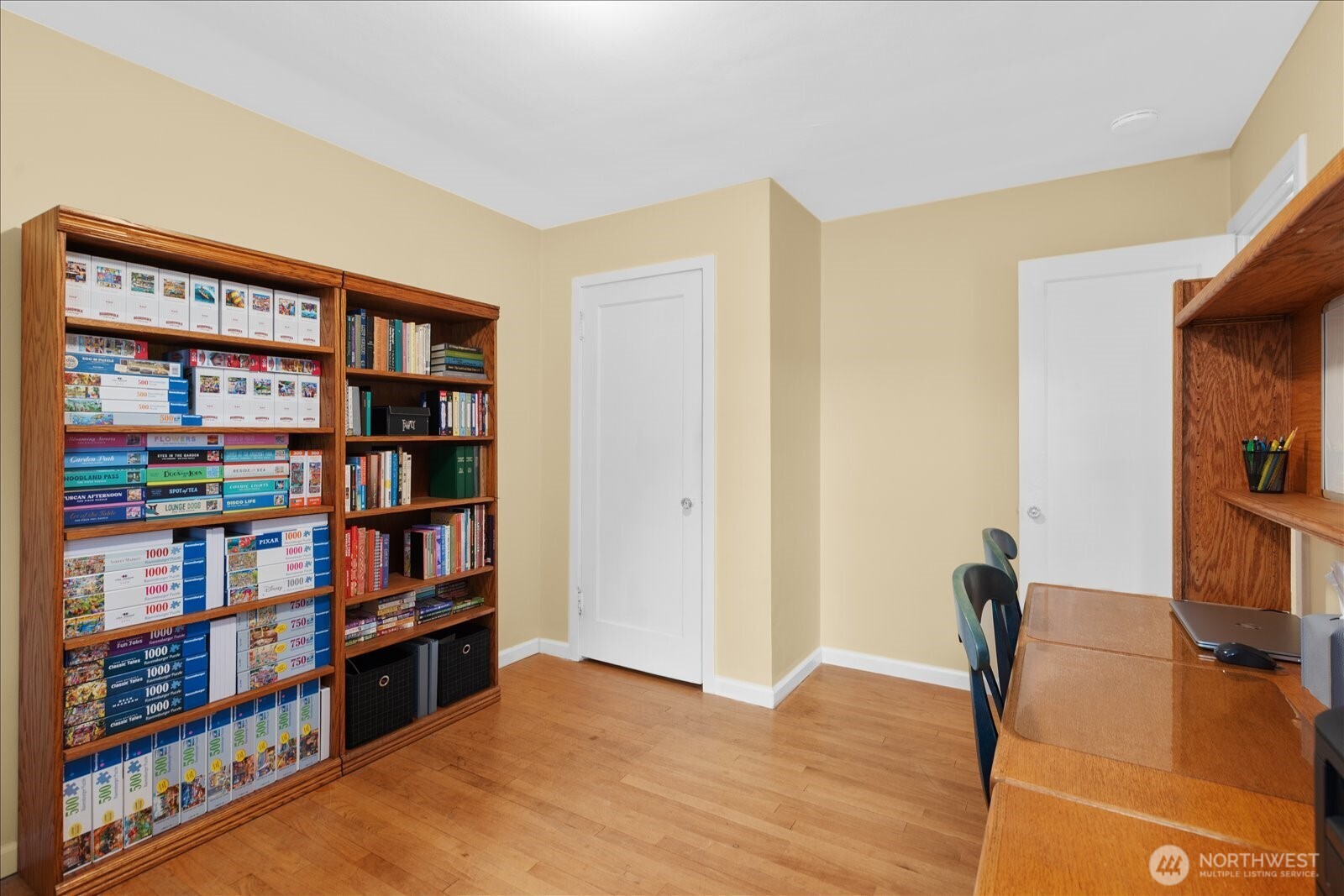 221 Tamarack Avenue , Everett, WA 98203