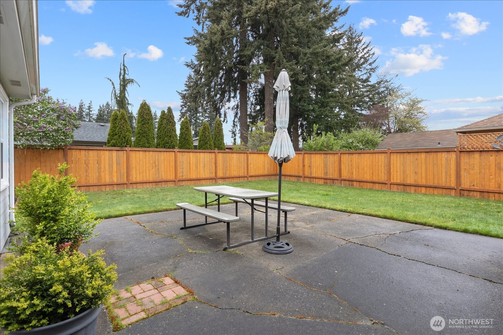 221 Tamarack Avenue , Everett, WA 98203