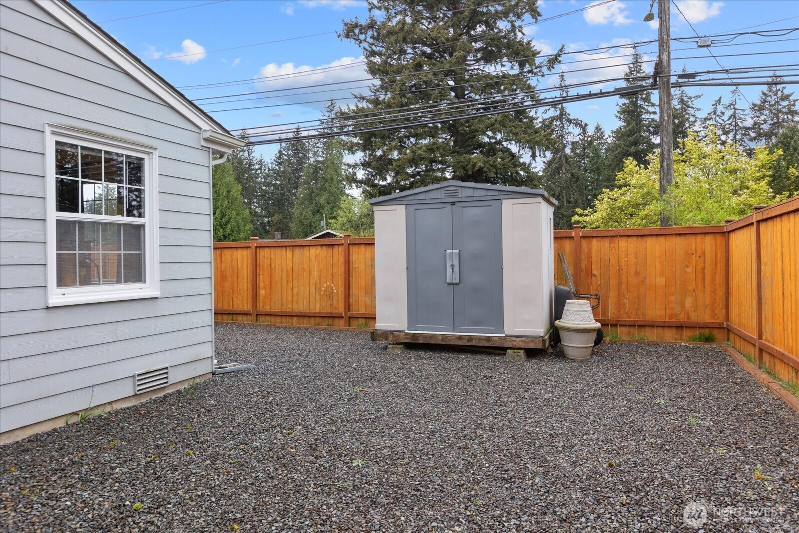 221 Tamarack Avenue , Everett, WA 98203