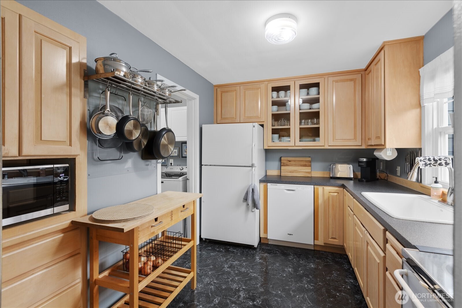 221 Tamarack Avenue , Everett, WA 98203
