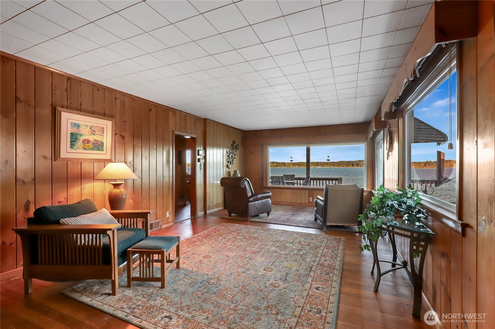 5762 Chico Way NW, Bremerton, WA 98312-1144