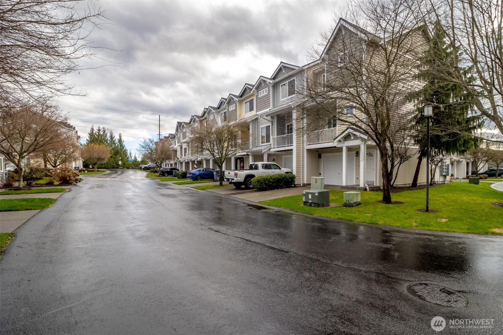 5305 Military RD E #A, Tacoma, WA 98446