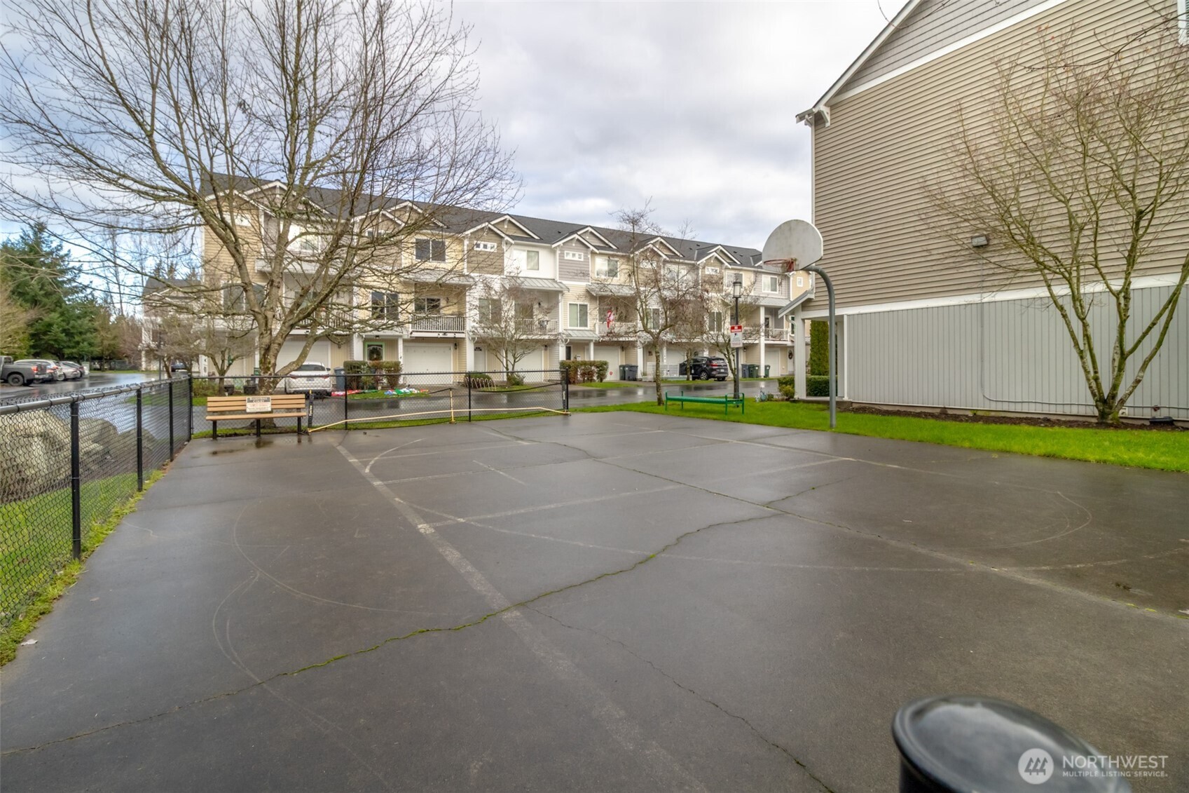 5305 Military RD E #A, Tacoma, WA 98446