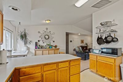301 W Helena Avenue , Ellensburg, WA 98926 - Photo 15
