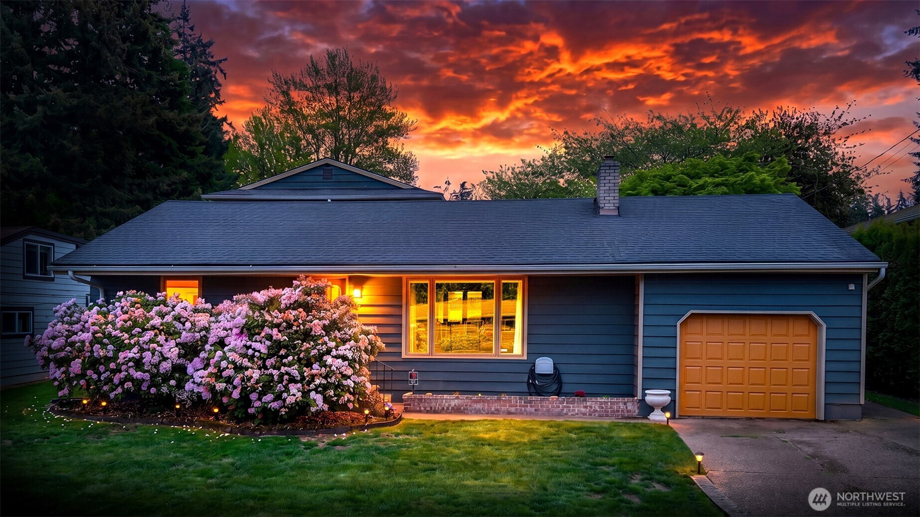 4919 Dogwood Drive , Everett, WA 98203