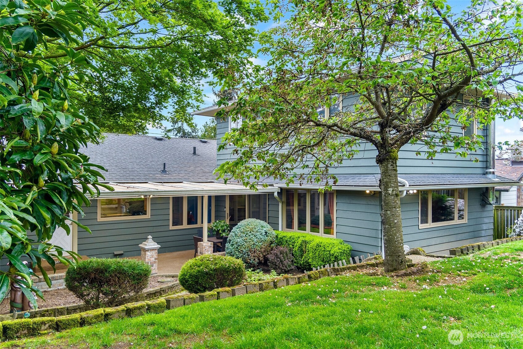4919 Dogwood Drive , Everett, WA 98203