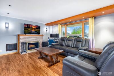 4919 Dogwood Drive , Everett, WA 98203 - Photo 2