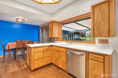 4919 Dogwood Drive , Everett, WA 98203 - Photo 4