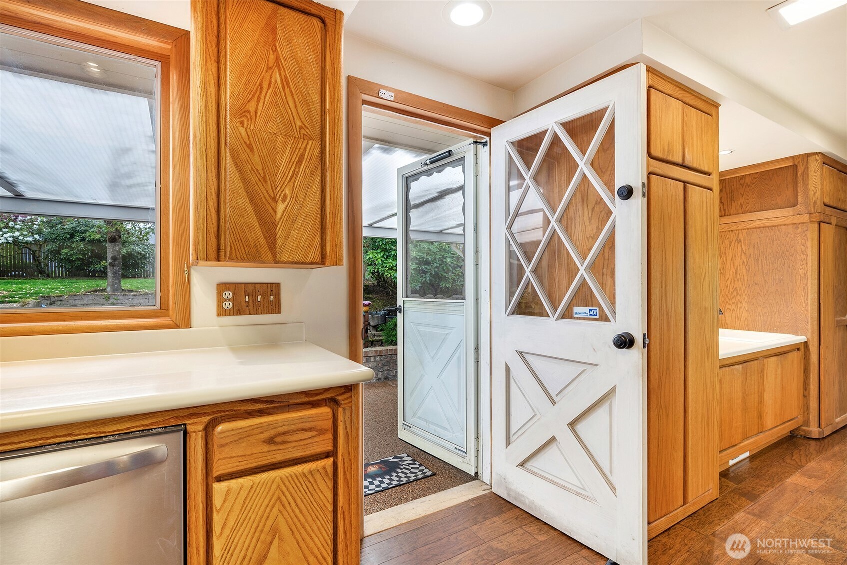 4919 Dogwood Drive , Everett, WA 98203