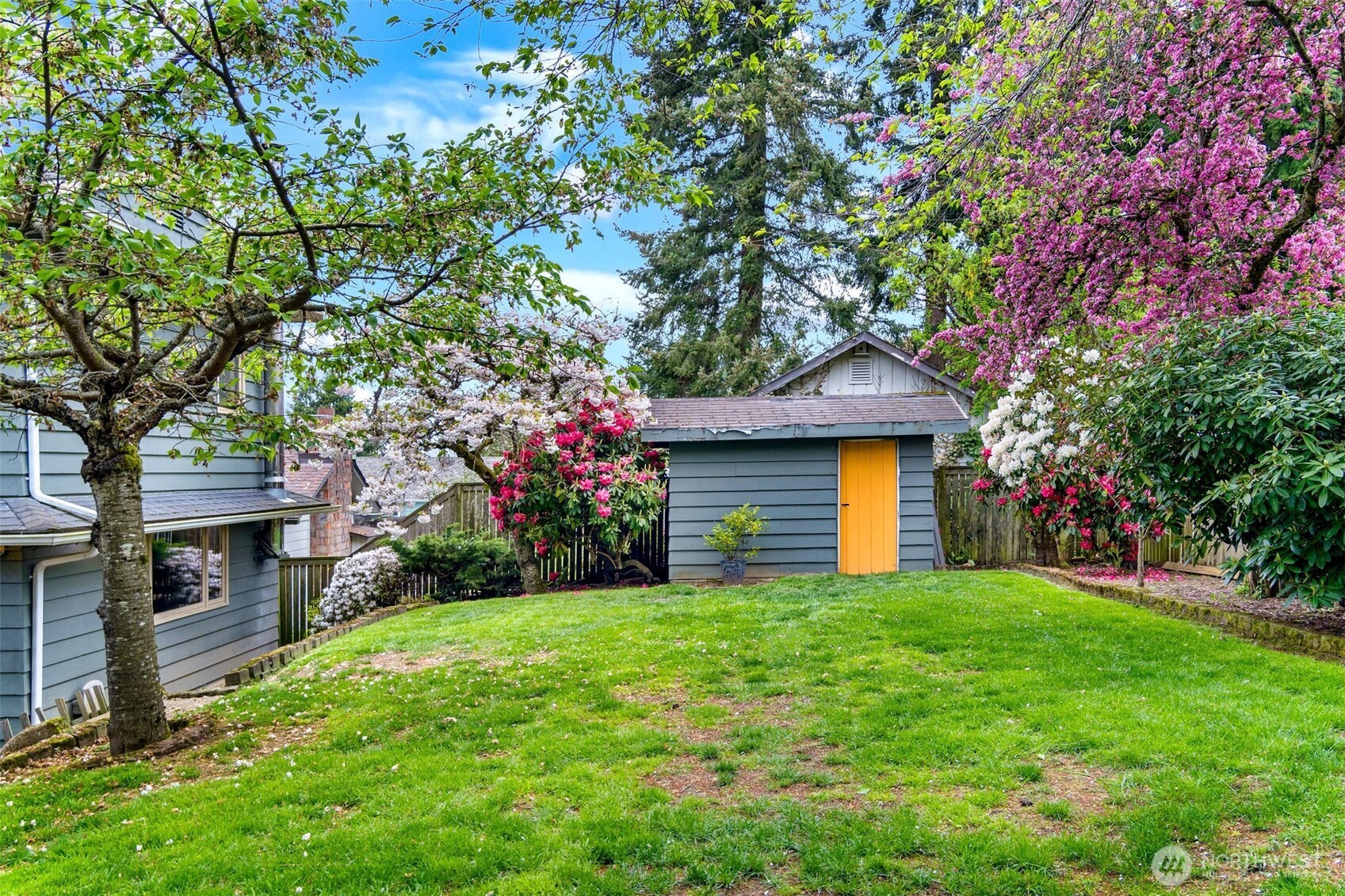 4919 Dogwood Drive , Everett, WA 98203