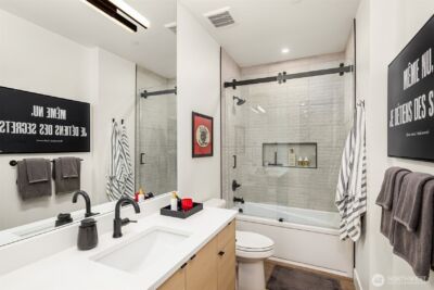 7826 115th Place NE, Kirkland, WA 98033 - Photo 32