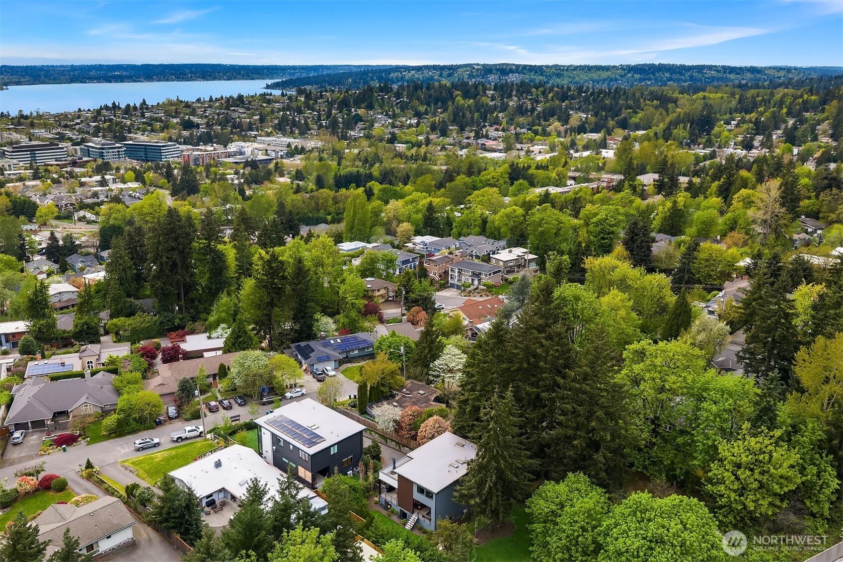 7826 115th Place NE, Kirkland, WA 98033