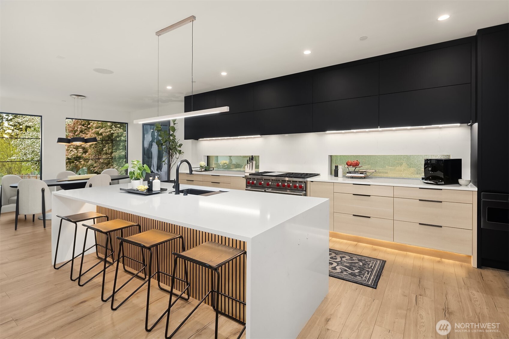 7826 115th Place NE, Kirkland, WA 98033