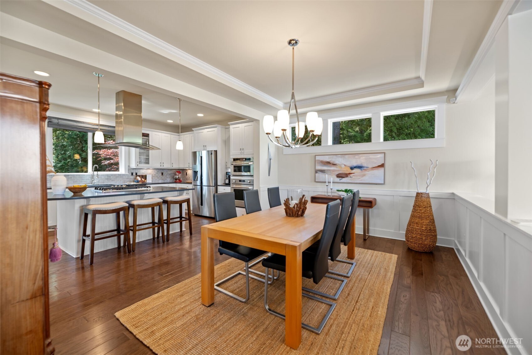 23331 SE 4th Place , Sammamish, WA 98074-7370