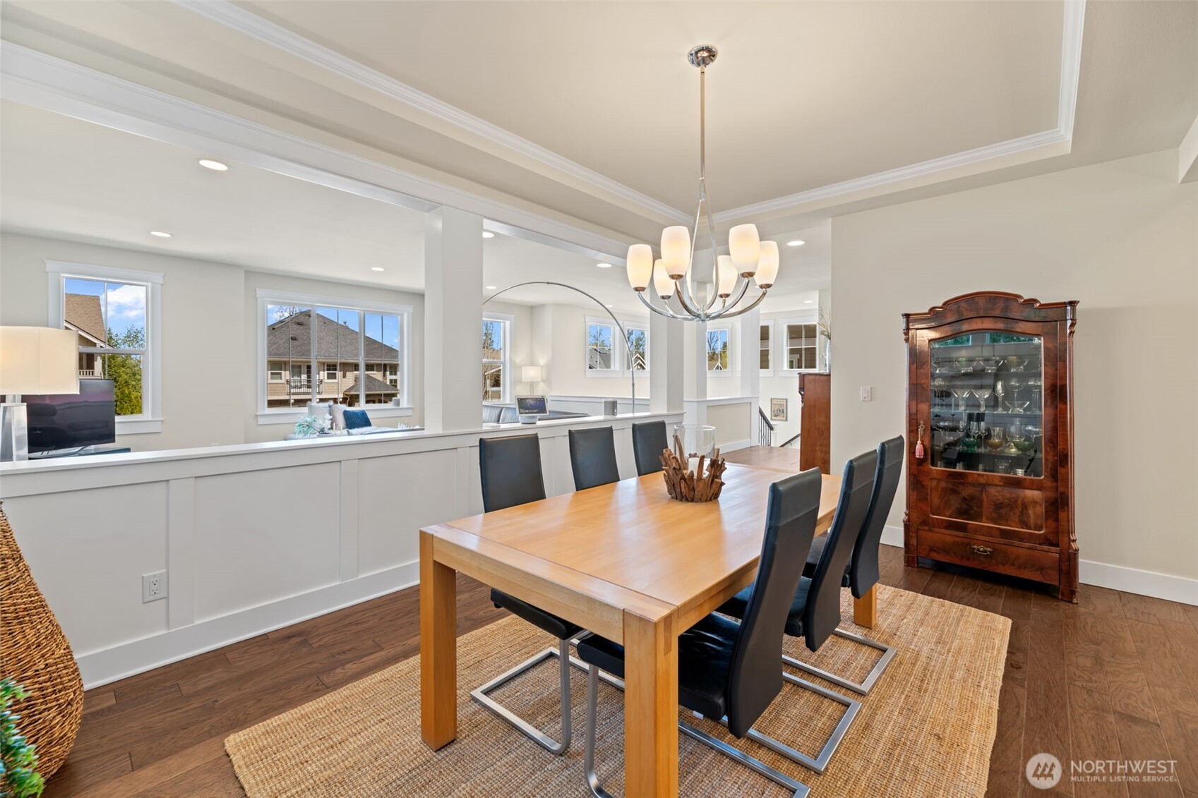 23331 SE 4th Place , Sammamish, WA 98074-7370