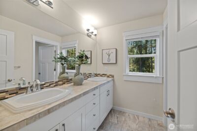 23331 SE 4th Place , Sammamish, WA 98074-7370 - Photo 23