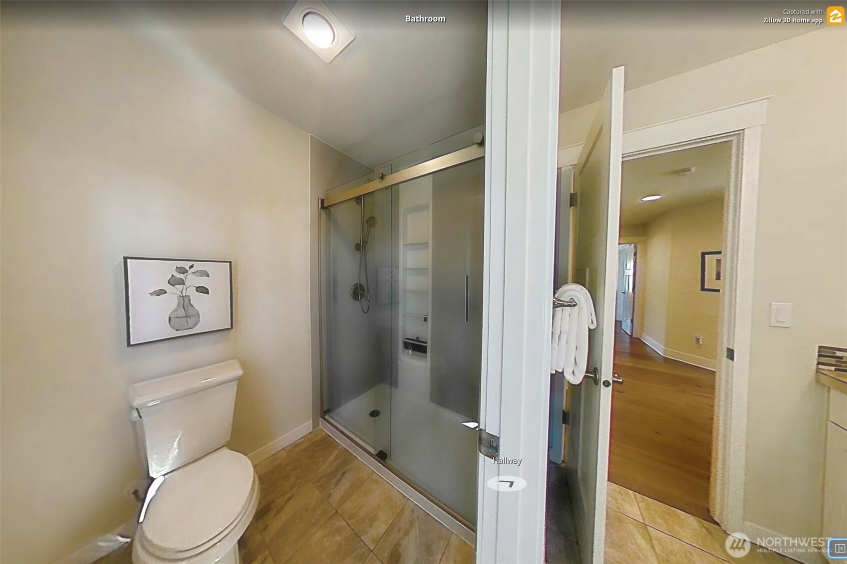 23331 SE 4th Place , Sammamish, WA 98074-7370