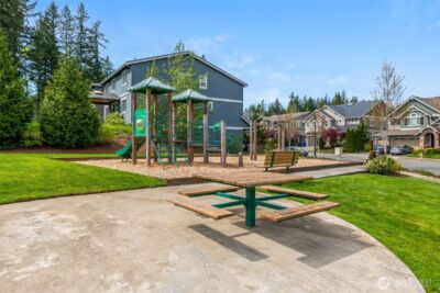 23331 SE 4th Place , Sammamish, WA 98074-7370 - Photo 33