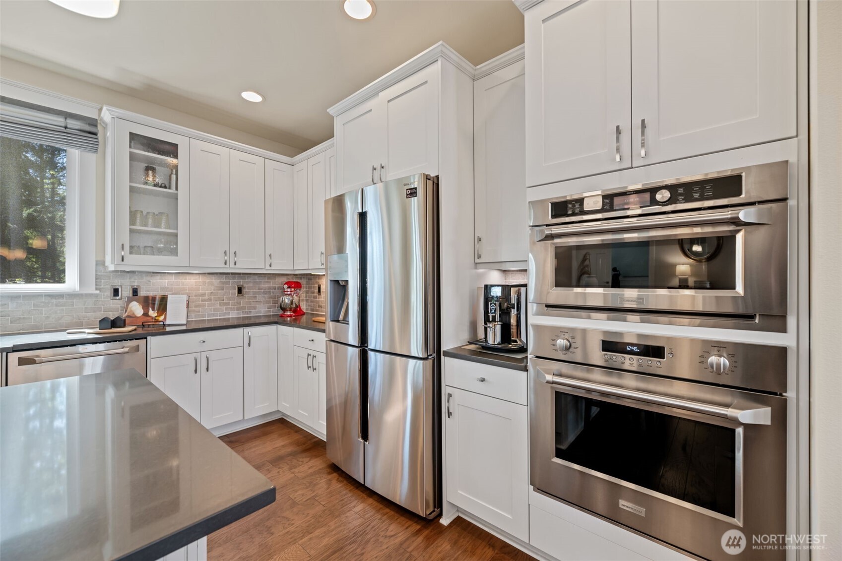 23331 SE 4th Place , Sammamish, WA 98074-7370