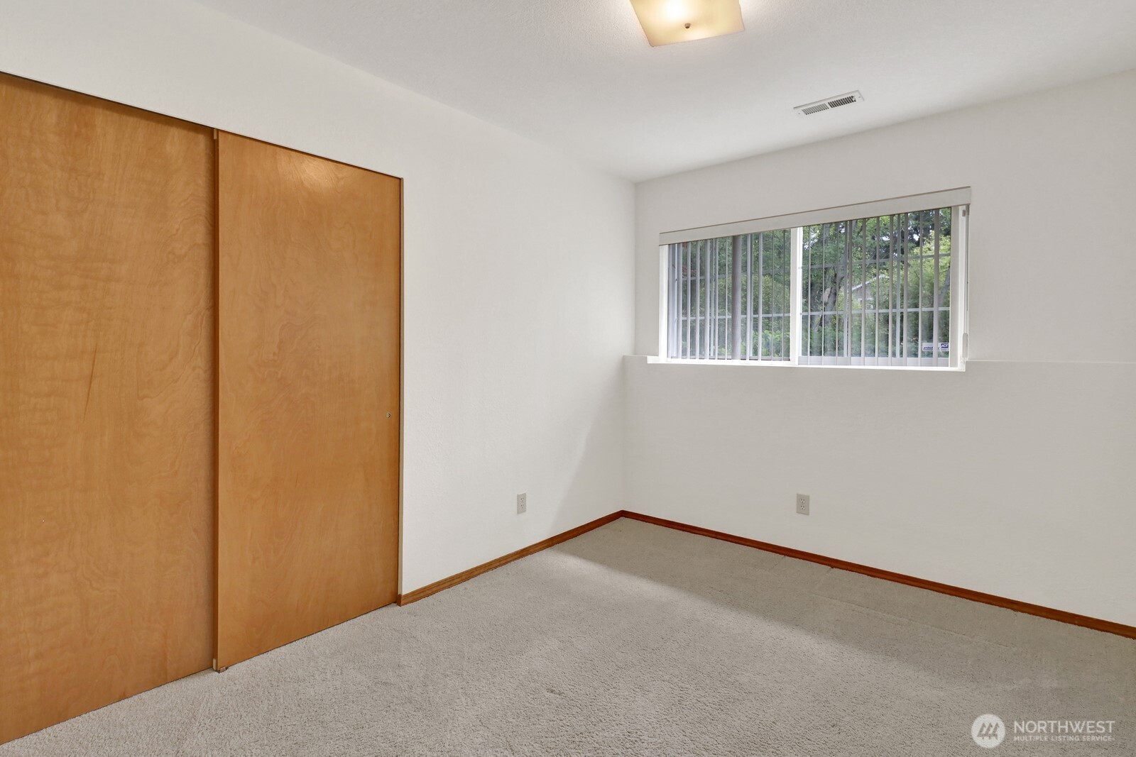 3701 Knox Avenue , Bellingham, WA 98229