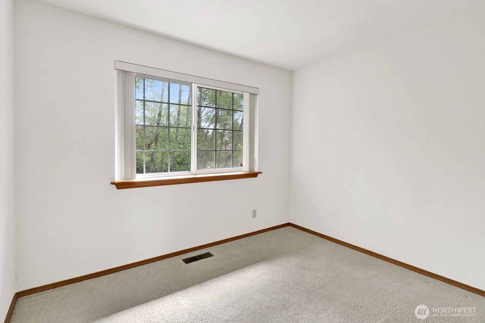 3701 Knox Avenue , Bellingham, WA 98229