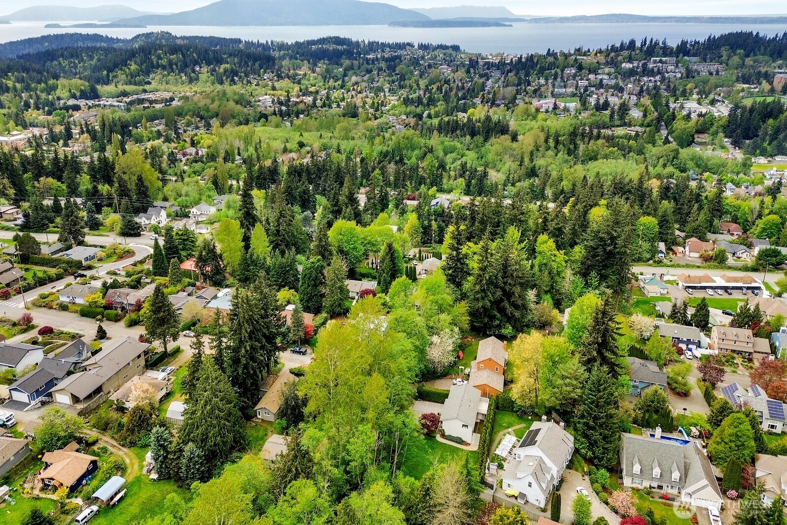 3701 Knox Avenue , Bellingham, WA 98229