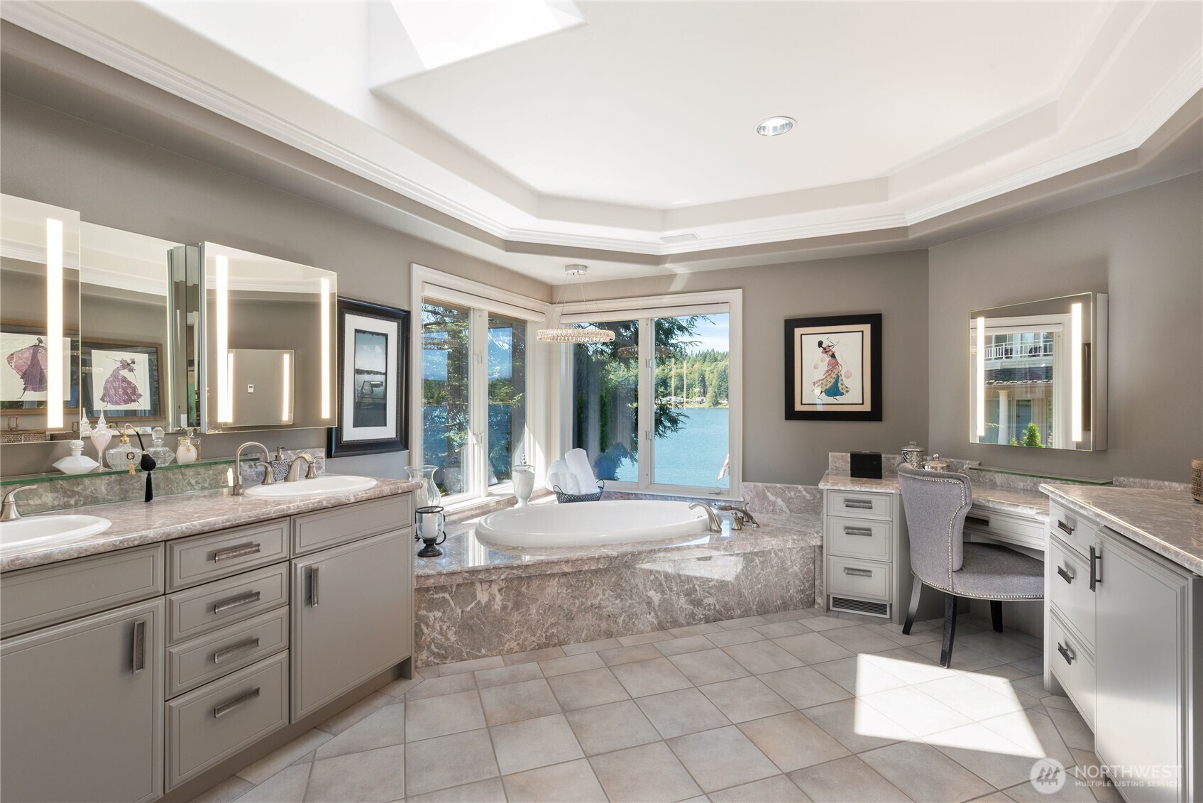 1303 Lakehurst Drive , Bremerton, WA 98312